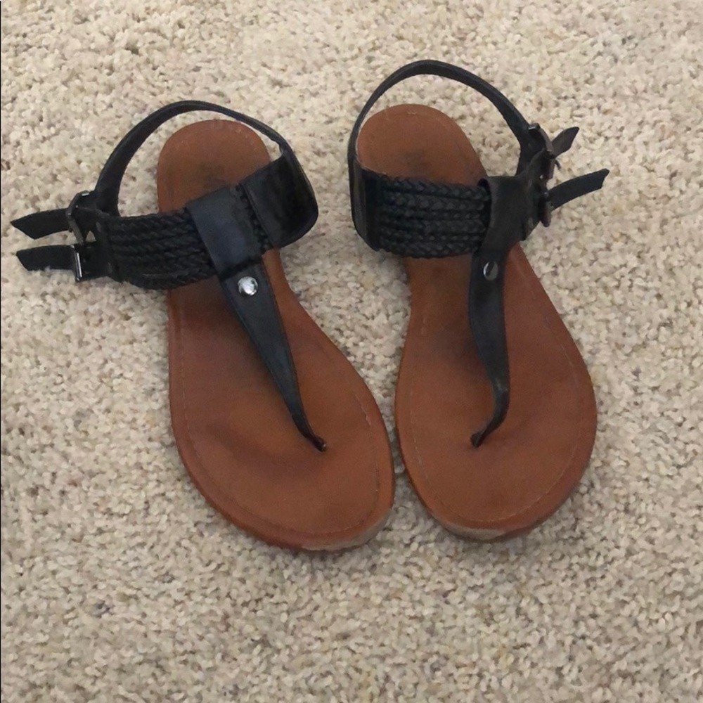 Size 7.5 Mia black sandals